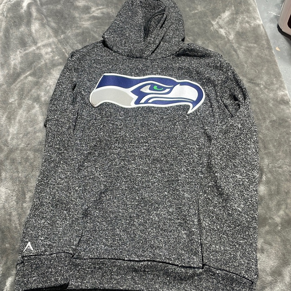 Size M men NFL jacket